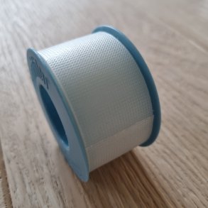  re tape, 2.5cm x 9.2m Ear tape, 2.5cm x 9.2m